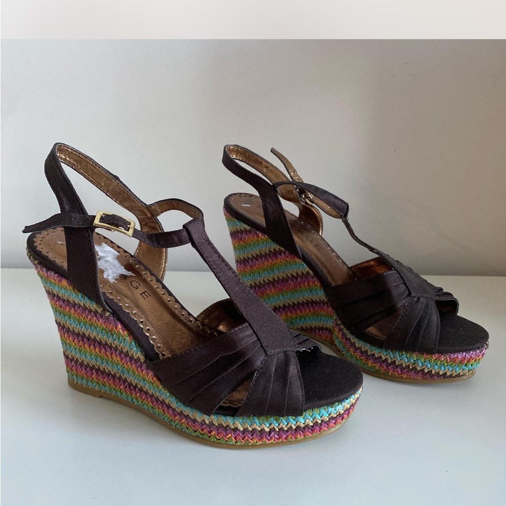 Brown Wedge Sandals with Multicolor Sole